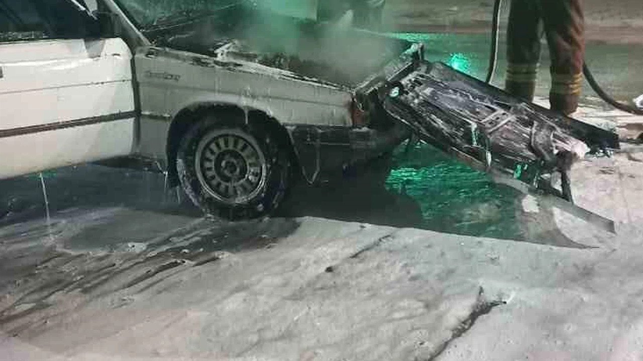 Seyir halindeyken cehennemi yaşadı... Hatay'da oto…