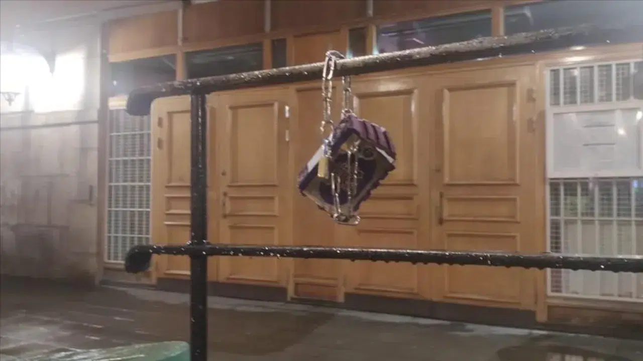 İslam karşıtlığı İsveç’te sınır tanımıyor! Kutsal kitap üzerinden topluma hadsiz gözdağı