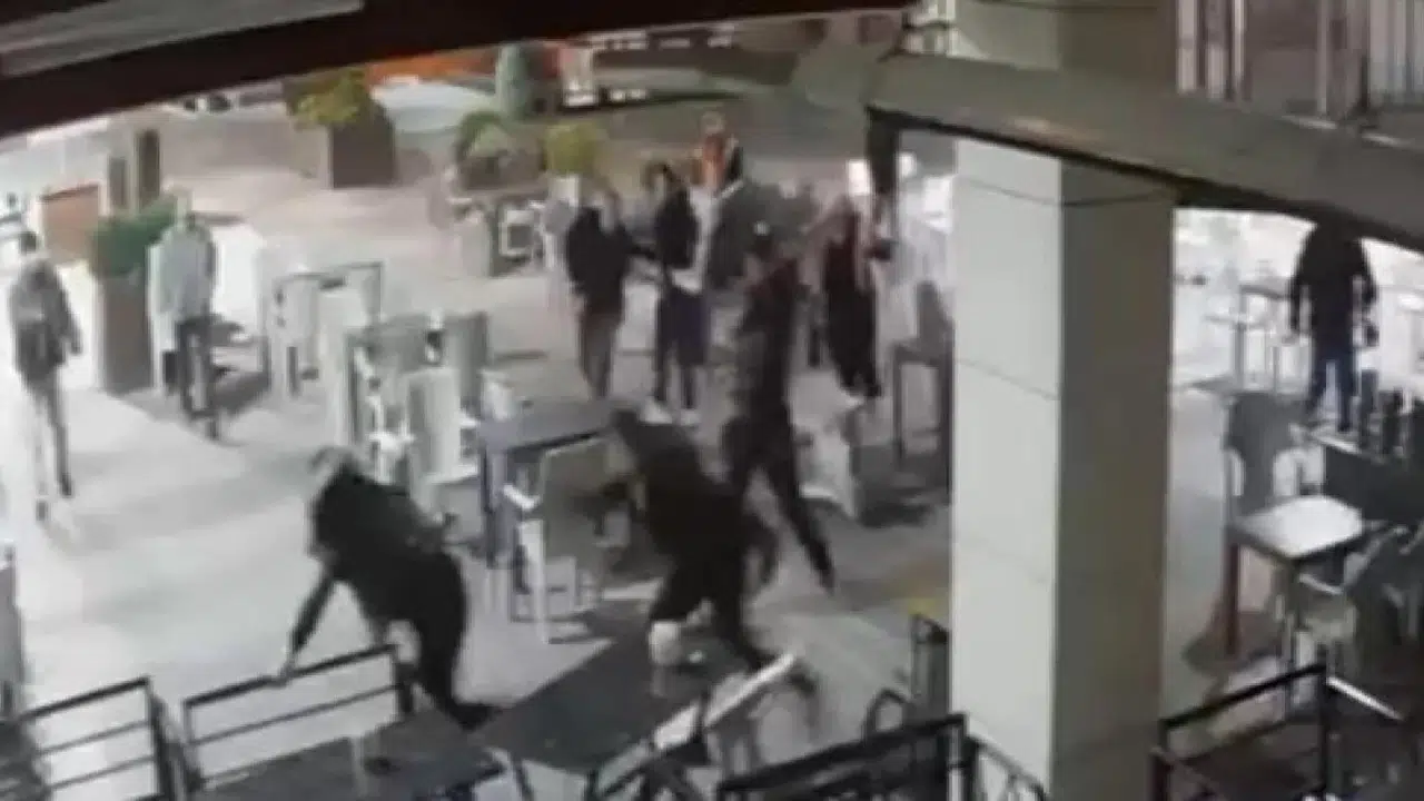 Bursa’da sokak ortasında palalı dehşet!