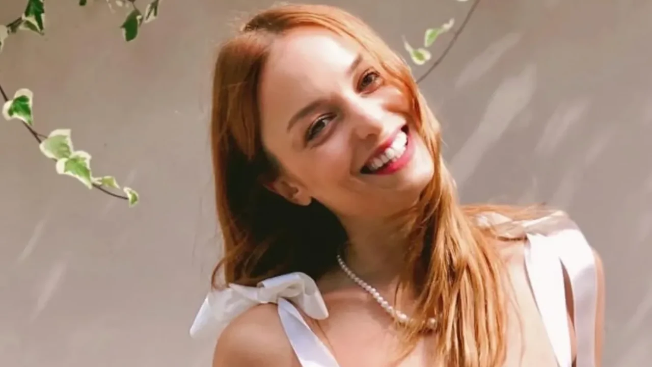 Bolalikda jinsiy aloqada bolgan oligarxlar Gozal yalangoch qizlar onlayn rasmlar