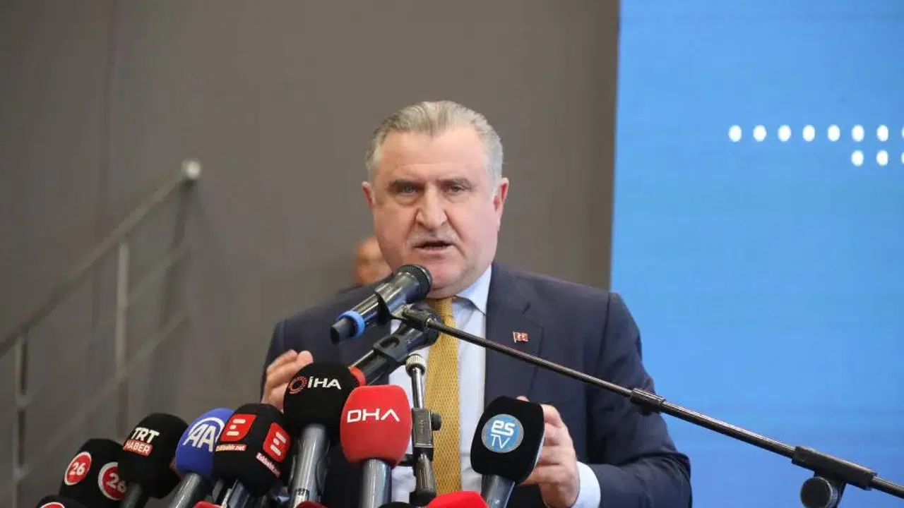 Bakan Bak: Sporla yetişen nesiller sağlıklı, disiplinli ve başarılı olacak