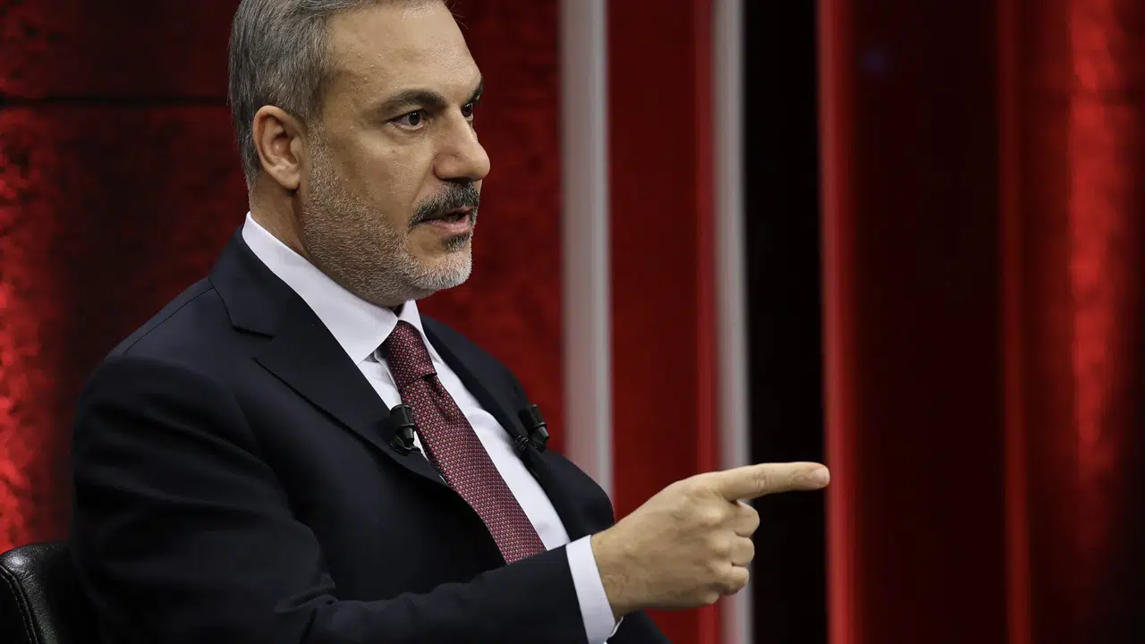 Hakan Fidan’dan ABD’ye net uyarı: İran’a sakın müdahale etmeyin