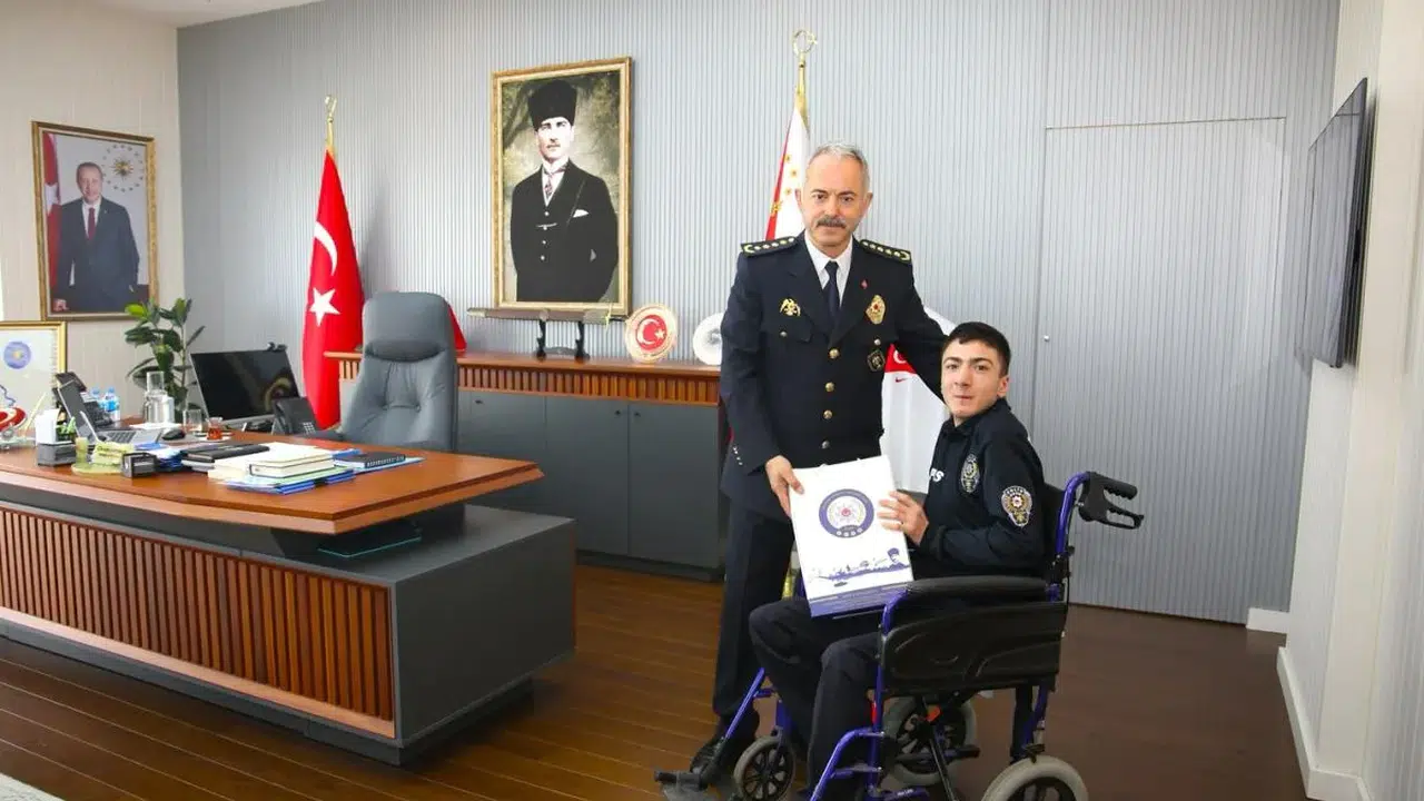 Polis Akademisi mezunu Ümit Bitirik kimdir, kaç yaşında, evli mi, çocukları var mı, hangi dilleri konuşuyor?