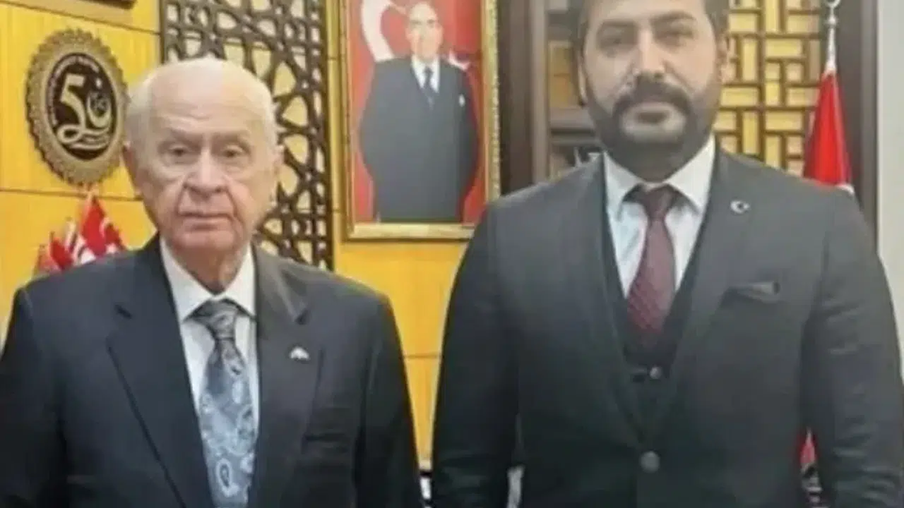 Osman Gazi Cihangiroğlu kimdir? Ülkücü başkanın siyası kariyeri merak ediliyor