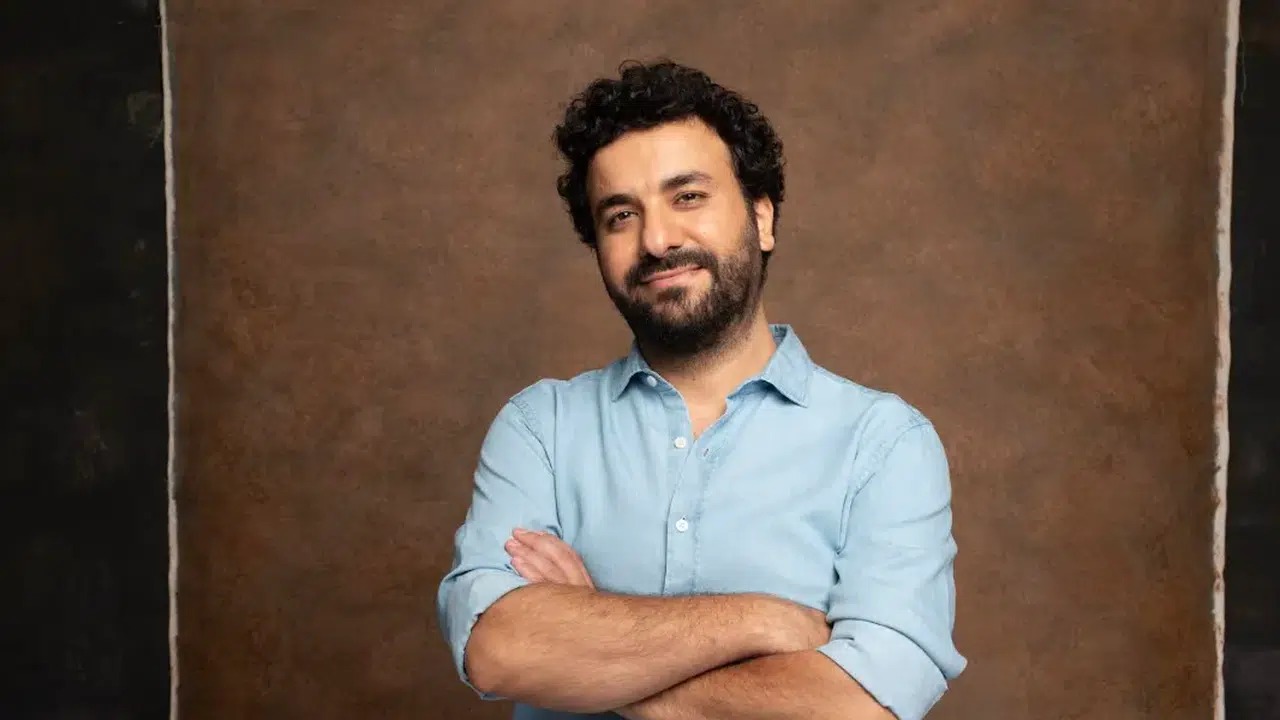 Hasan Can Kaya, devlerin sahnesinde: Biletler 15 gün önceden tükendi!