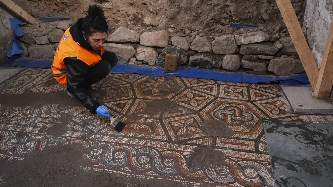Smyrna’da gizemli keşif...'Süleyman Düğümü' 70 yıl sonra ortaya çıktı!