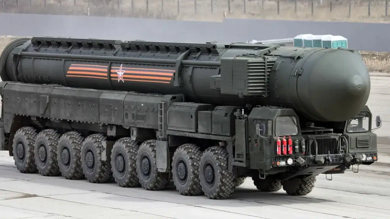 Oreshnik geri döndü: Rusya’dan uzun menzilli saldırı!