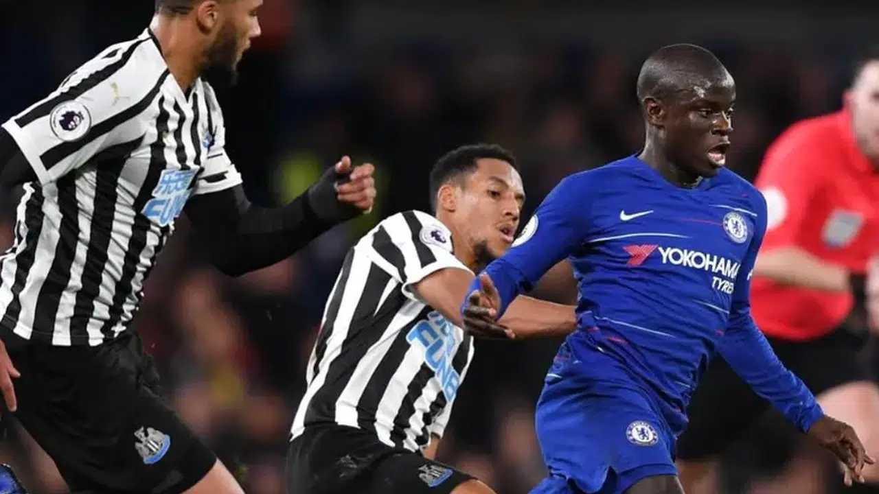 N’Golo Kante dini inancı ne, Hristiyan mı, Müslüman mı, namaz kılıyor mu?