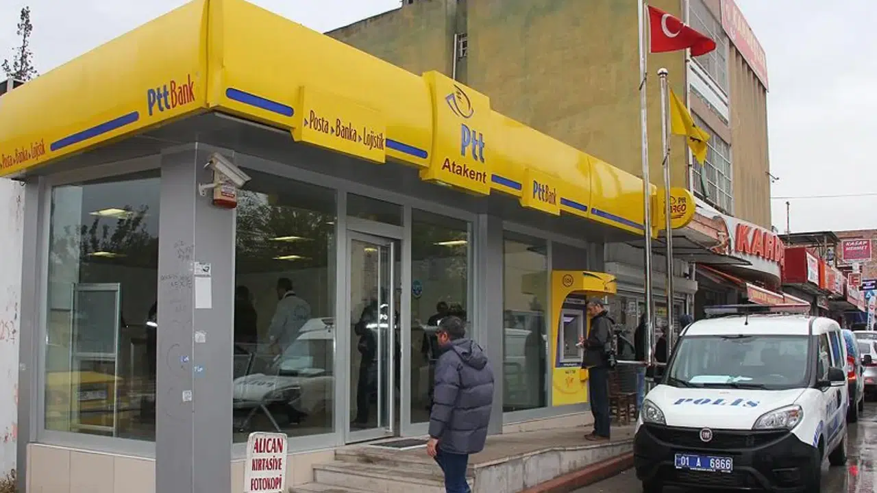 PTT Cumartesi dağıtım yapıyor mu 2026? PTT'den hafta sonu kargo bekleyenler için kritik