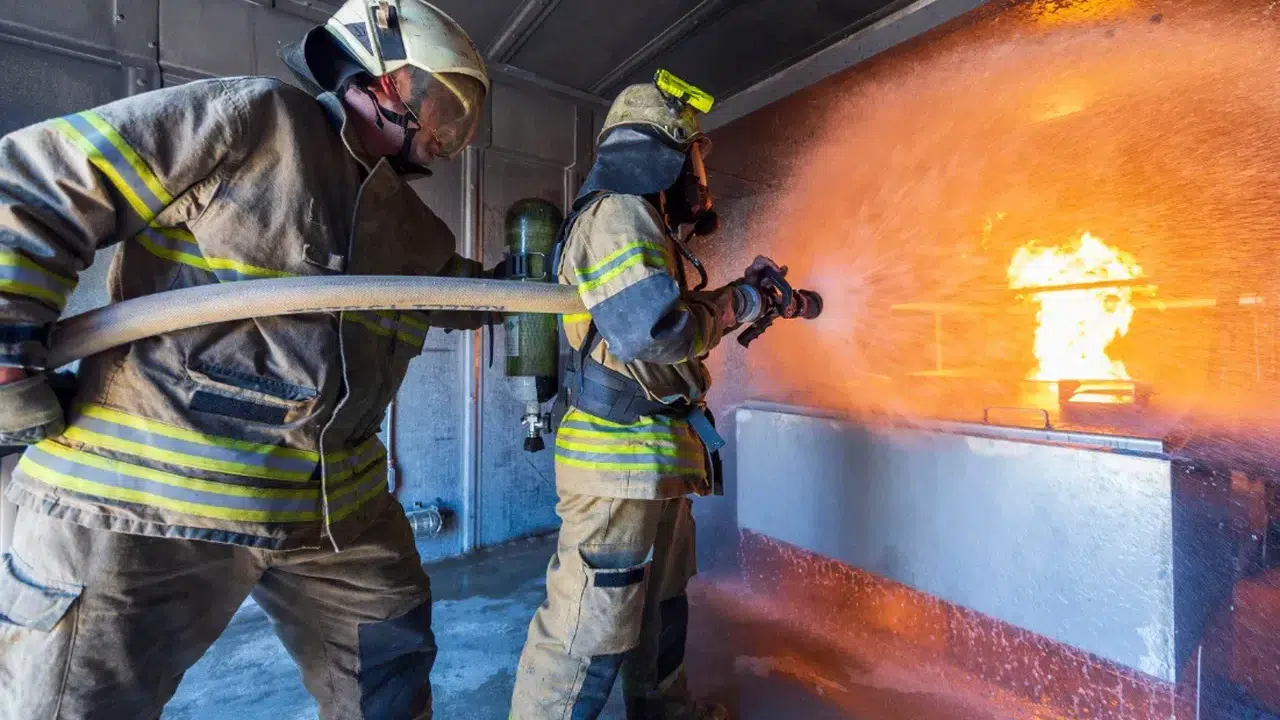 2026 İzmir Büyükşehir Belediyesi itfaiye eri alım ilanı başvuru detayları, mülakat ve uygulama sınavı bilgileri