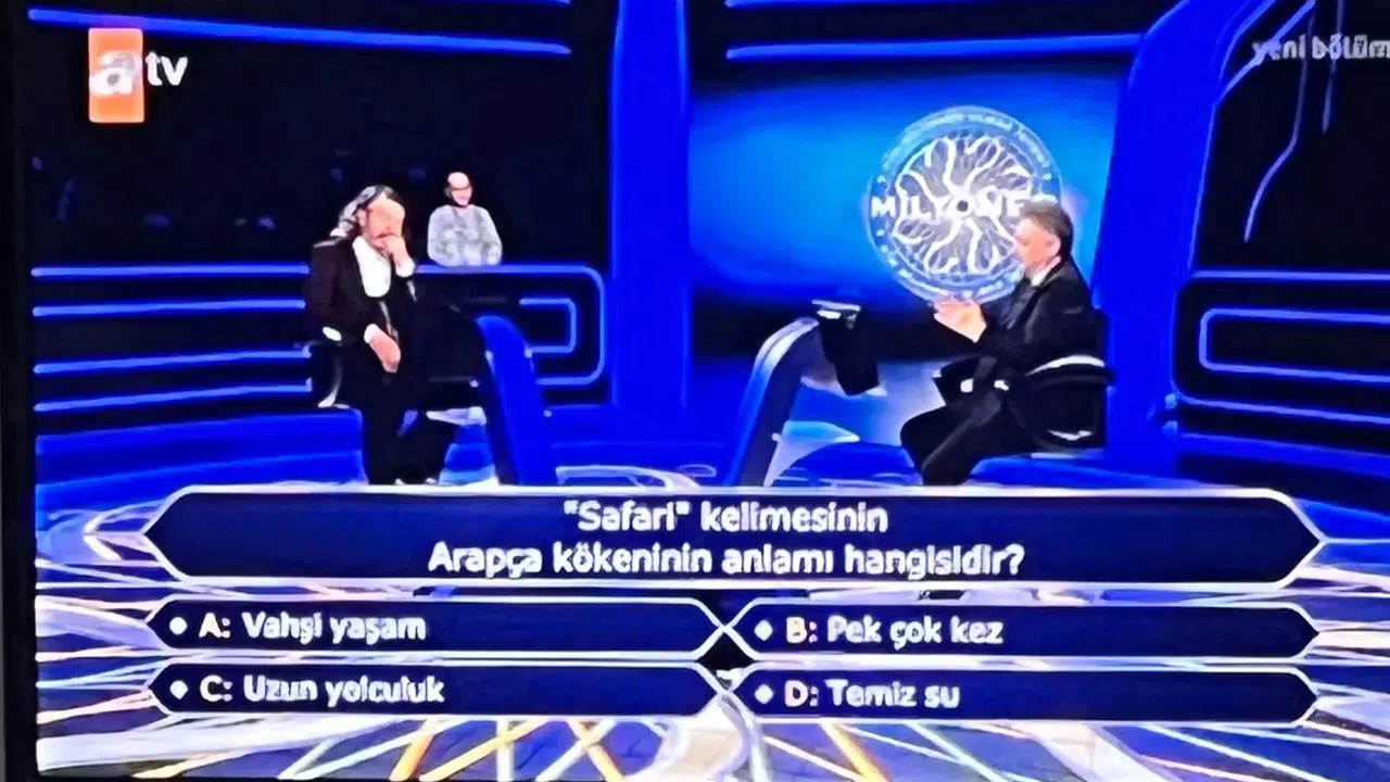 Safari kelimesinin Arapça kökeninin anlamı nedir? Vahşi yaşam mı, pek çok kez mi, uzun yolculuk mu, temiz su mu?