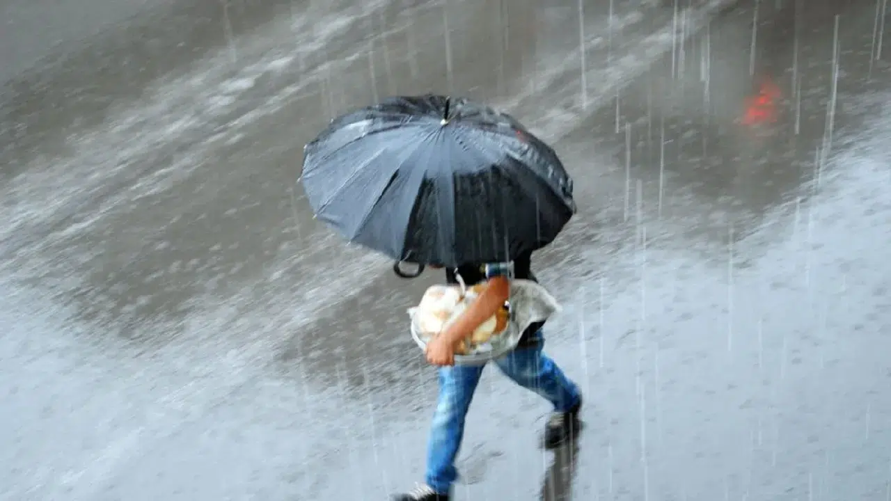 Şiddetli rüzgar yolda... Eskişehir için sarı kodlu uyarı, hızı 90 km'ye ulaşacak!