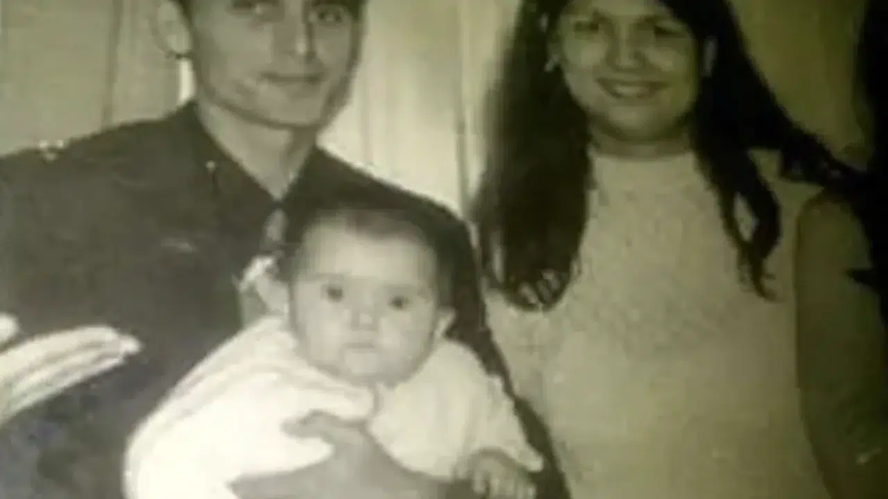 Bayhan’ın annesi ve babası kimdir, kardeşi var mı? Yürek burkan hikayesi ve aile hayatı