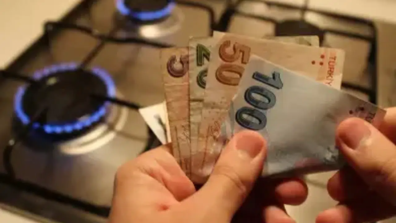 Faturalarda 'Şubat' rahatlığı: Elektrik ve Doğal Gaza zam var mı? Bakan Bayraktar son noktayı koydu!