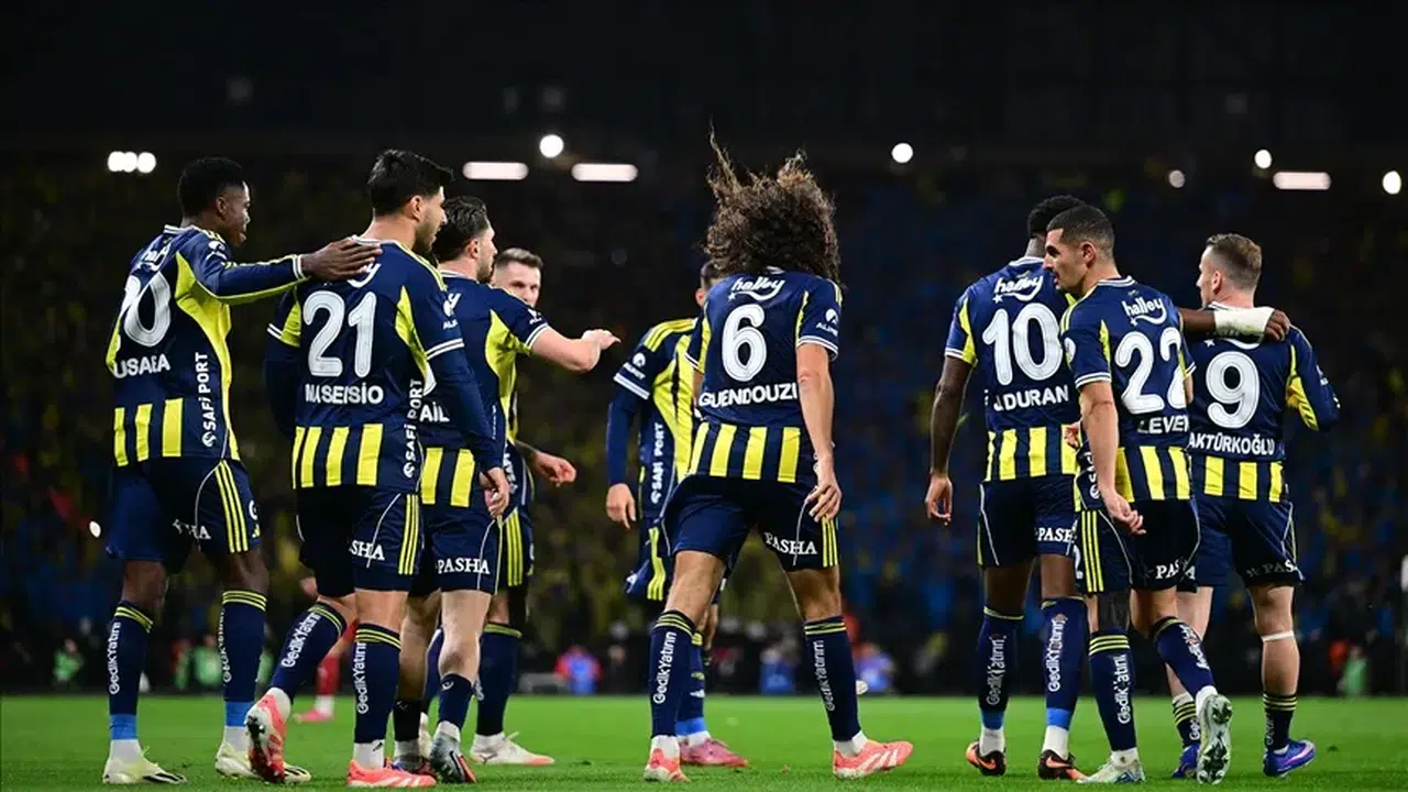 Bükreş’te kritik gece: Fenerbahçe FCSB’ye karşı ilk 16 için sahada