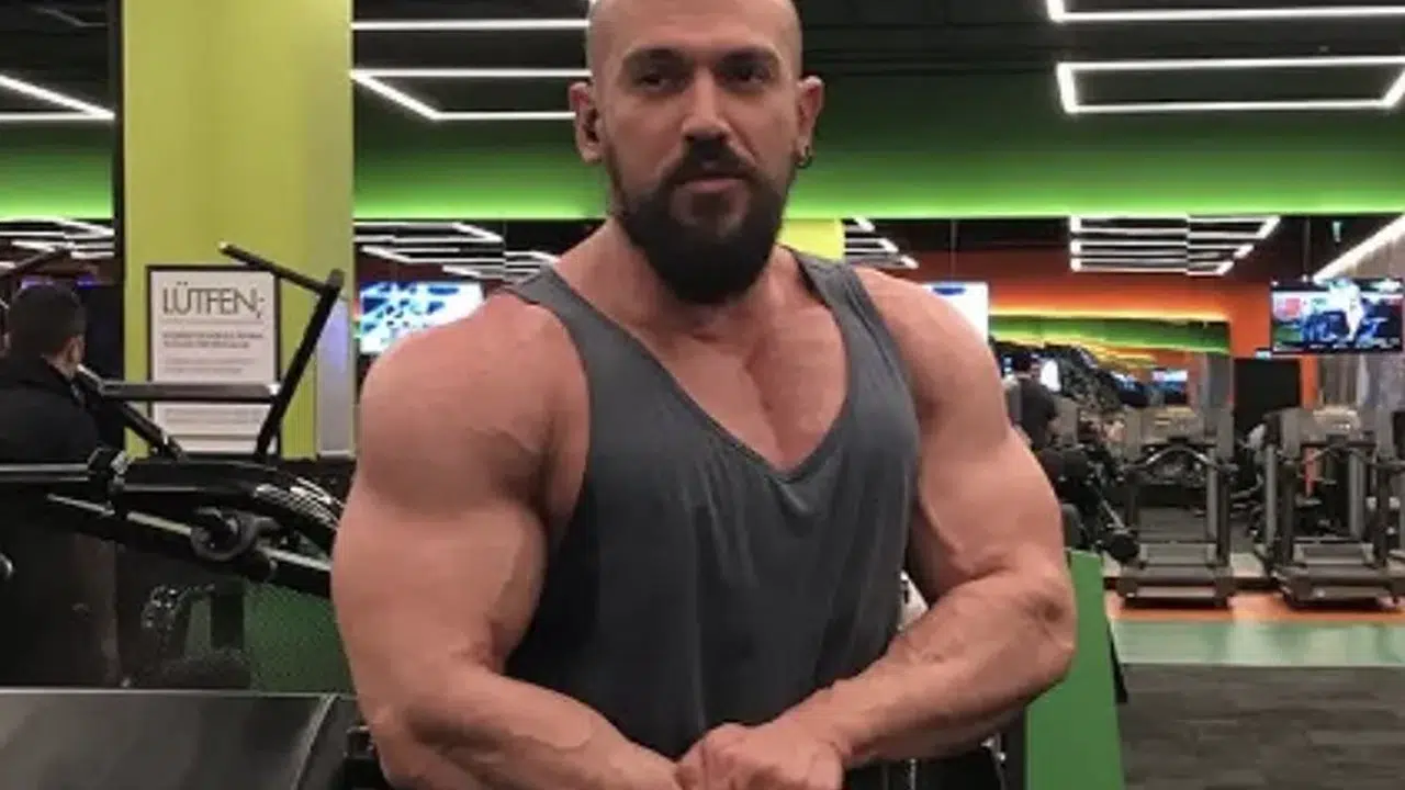 Güray Aydın kimdir, kaç yaşında, kilosu, programı ne? Koçluk ve yarışmalarda elde ettiği başarılar