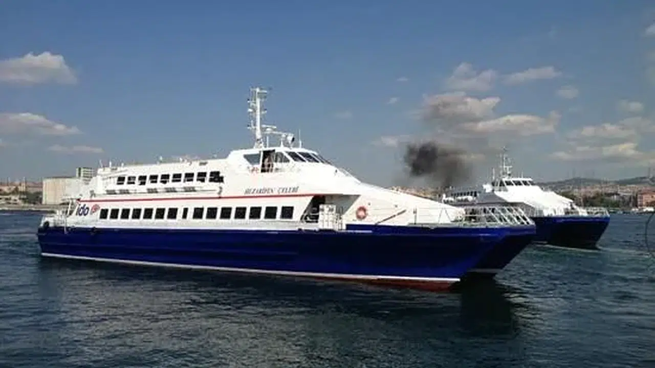 Fırtına İDO ve BUDO’yu durdurdu: Deniz ulaşımına fren!