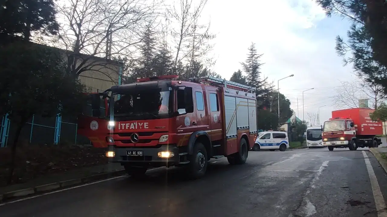 Boya analizi felakete dönüştü! Kimya fabrikasında parlama