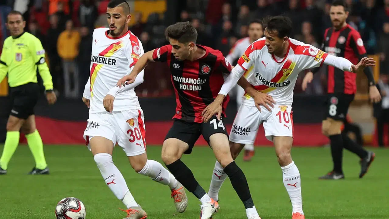 Göztepe - Fatih Karagümrük maçı ne zaman, saat kaçta, hangi kanalda, şifresiz nasıl izlenir?