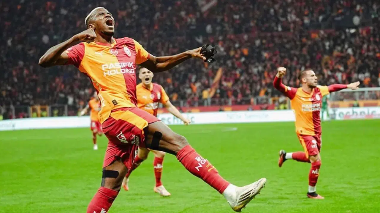 Osimhen tarihe geçti: Afrika Uluslar Kupası’nın en iyi 11’inde yer aldı