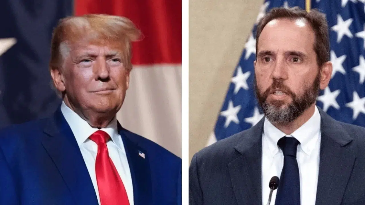 Kongre kürsüsünden suçlama: 'Trump kanıtların odak noktasında'