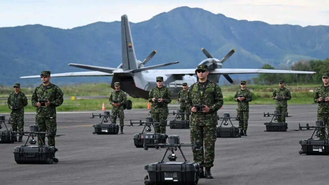 Venezuela gerilimi Kolombiyayı harekete geçirdi: 1,6 milyar dolarlık İHA savar kalkanı