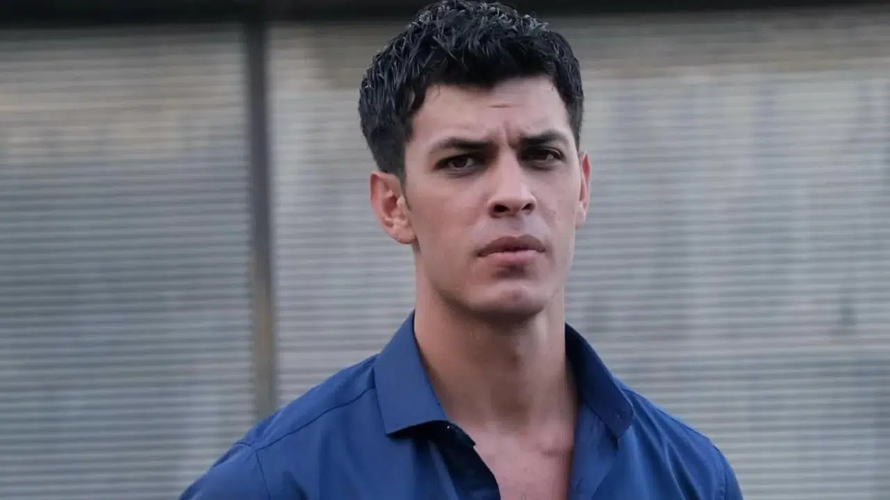 Hakan Çelebi kimdir, kaç yaşında, aslen nereli, dizileri, boyu kaç, sevgilisi var mı? Genç yaşta büyük çıkış