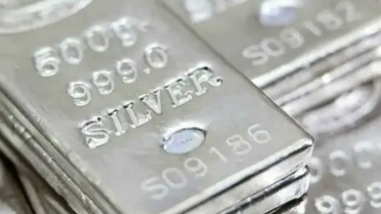 1 gram gümüş bugün ne kadar oldu, alınır mı, fiyatlar yükselir mi? 28 Ocak gümüş piyasası analizi