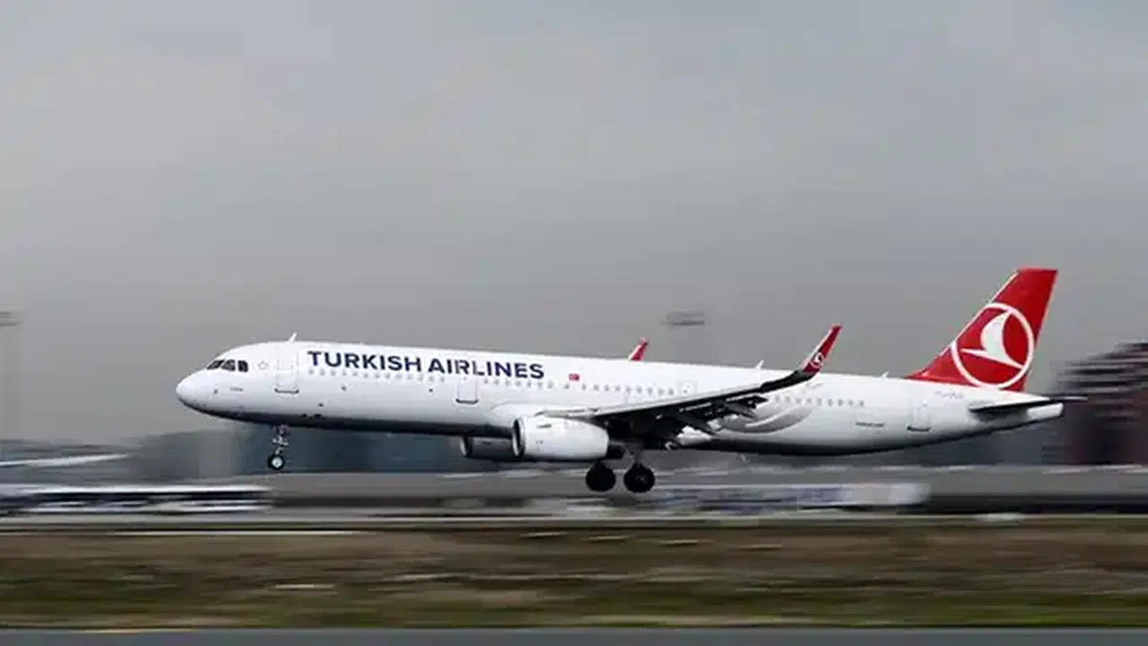 THY 54 seferi iptal etti: İstanbul Havalimanı'nda uçuş kısıtlaması