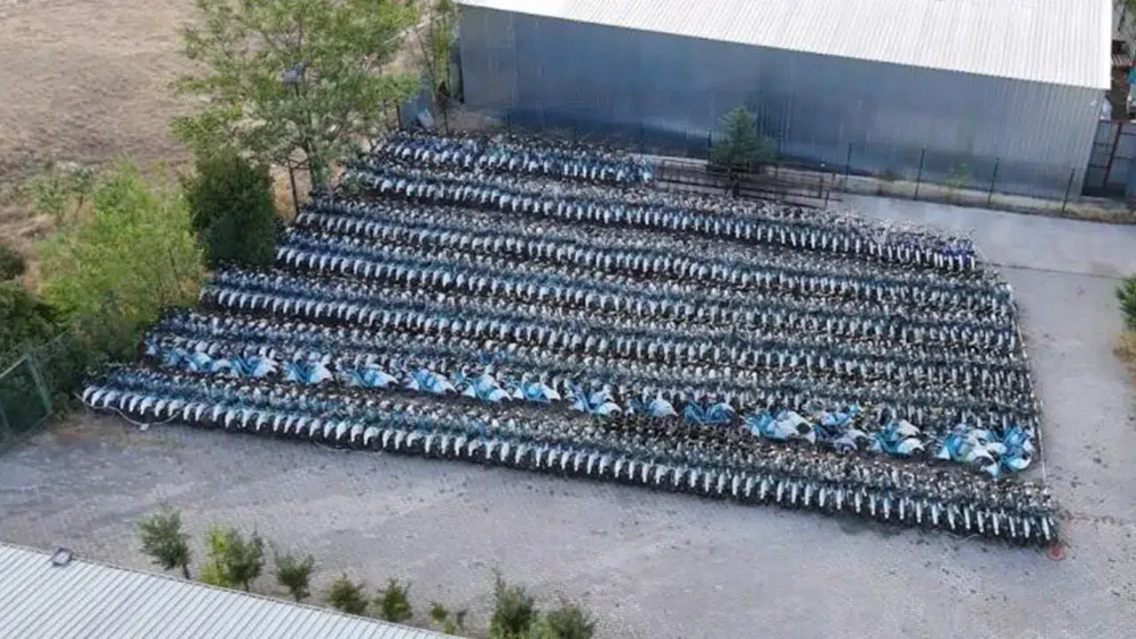 İBB'den Milyonluk bisiklet mezarlığı! Kamu zararı tartışması alevlendi