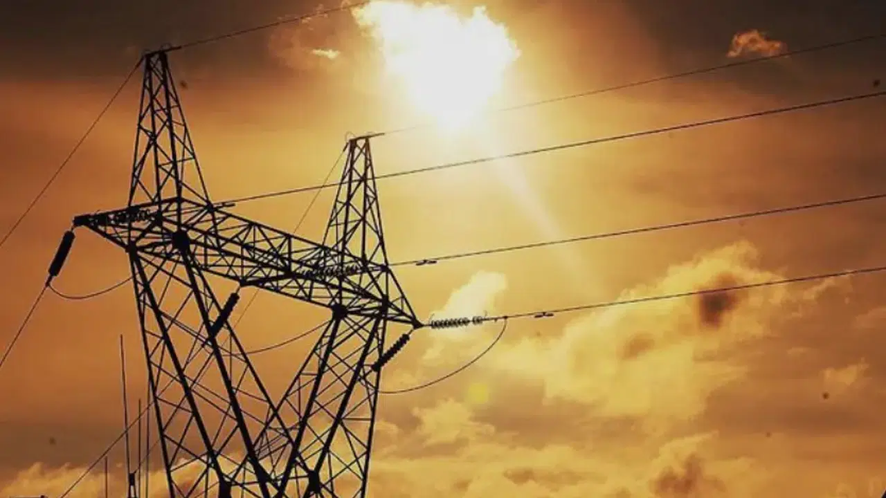 İzmir Elektrik Kesintisi: Elektrikler ne zaman gelecek? (25 Ocak Pazar tam liste ve anlık sorgulama)