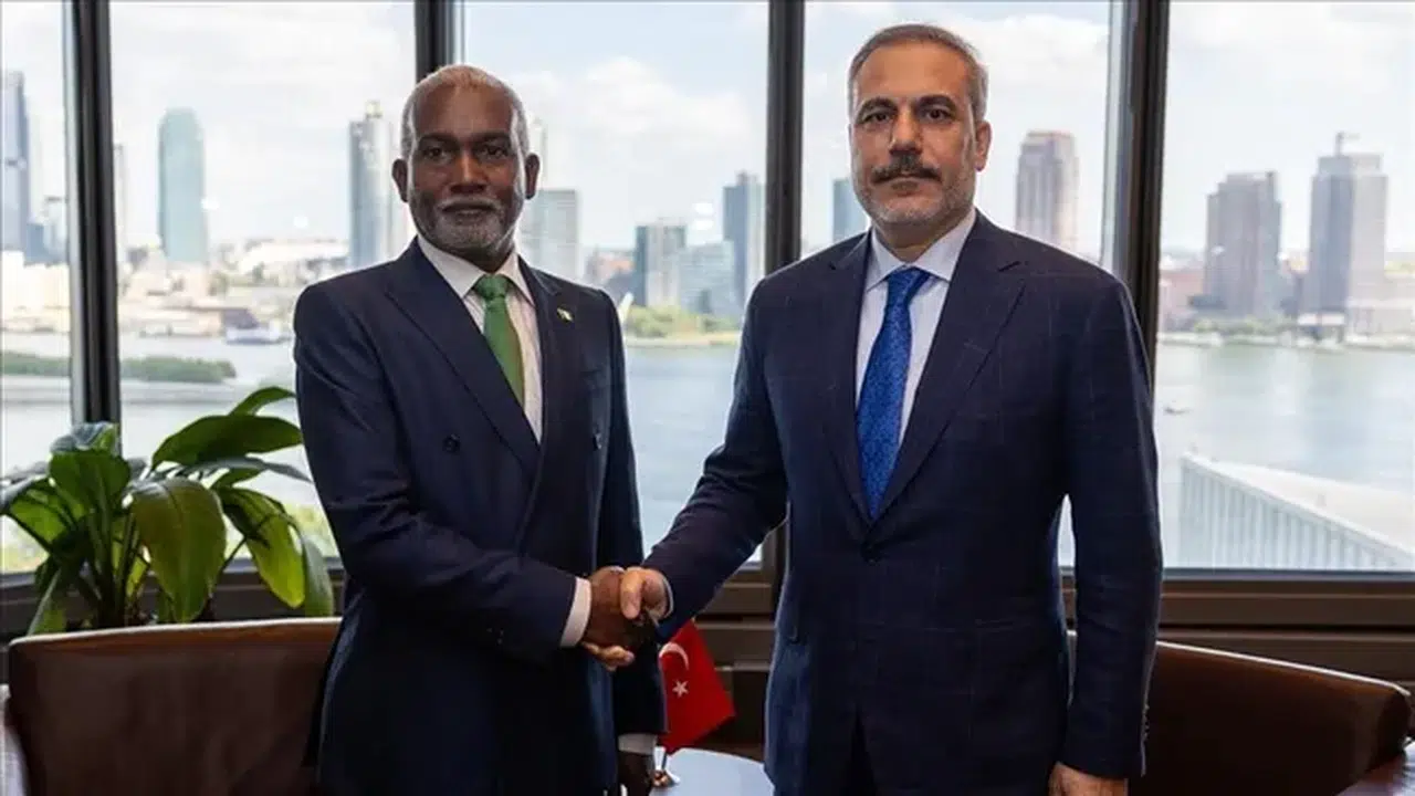 Afrika’ya Türk damgası: Hakan Fidan sahada, işbirliği masada!