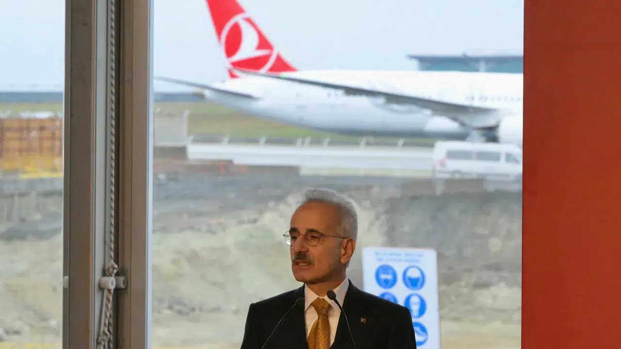 THY’nin 100 milyar liralık dev havacılık yatırımlarının temeli atıldı