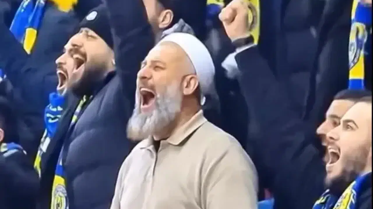 Fenerbahçe maçına damga vuran taraftar kim, hacı abi kimdir ve fenerbahçe fcsb maçında ne yaşandı?