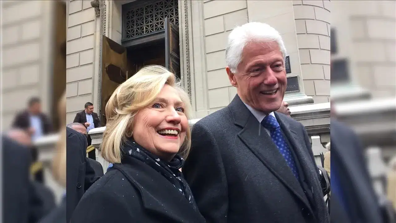 Kongre’de deprem: Clinton çiftine 'itaatsizlik' damgası!