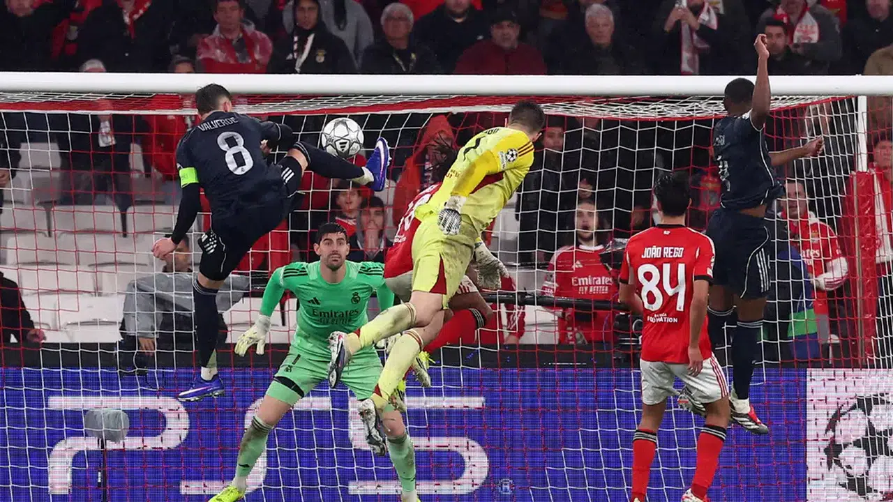 Benfica, Real Madrid'i sahaya gömdü: Devler Ligi'nde nefes nefese mücadele