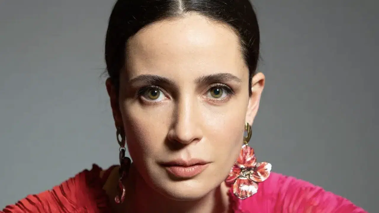 A.B.İ. dizisi Mahinur kimdir, gerçek adı ne, kaç yaşında, dizileri? Esra Şengünalp'in biyografisi merak ediliyor