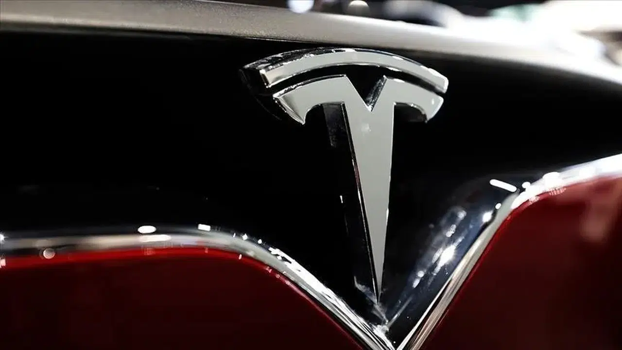 AB açıkladı: Tesla satışları sert düştü