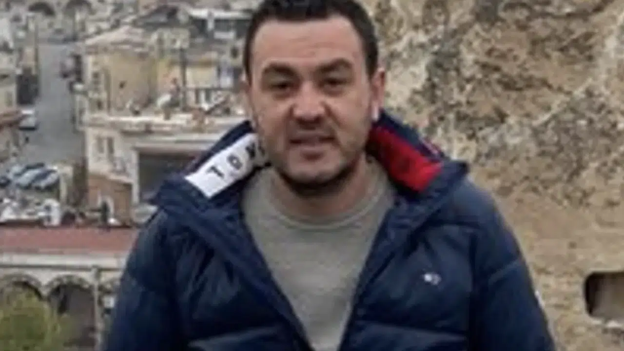 Özgür Körükçü biyografisi: Babası kimdir, hangi partiden, neden öldü? Tedavi için gitti, geri dönemedi