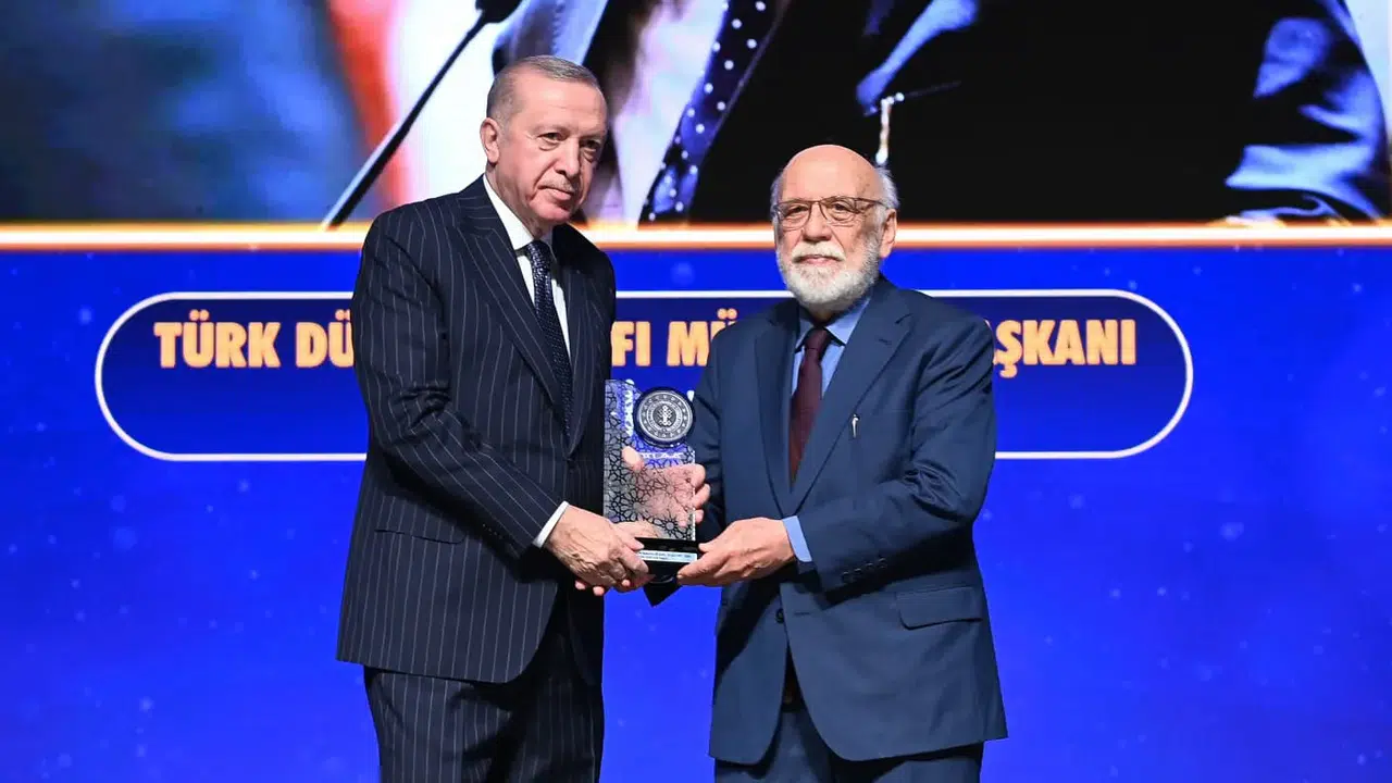 Kültür ve sanatın ustalarına Cumhurbaşkanlığı Külliyesi’nde ödül