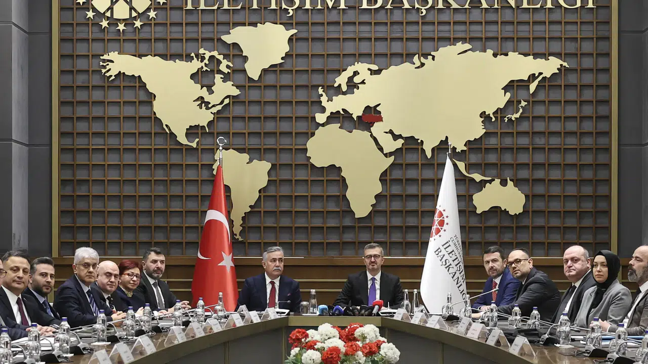 Basın İlan Kurumu ile Kredi Garanti Fonu arasında işbirliği protokolü