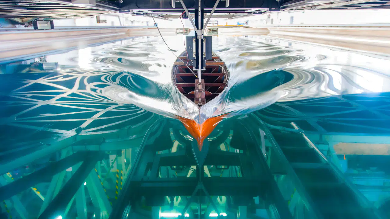 Sır gibi saklanan tesis: Kraliyet Donanması’nın denizaltı laboratuvarı!