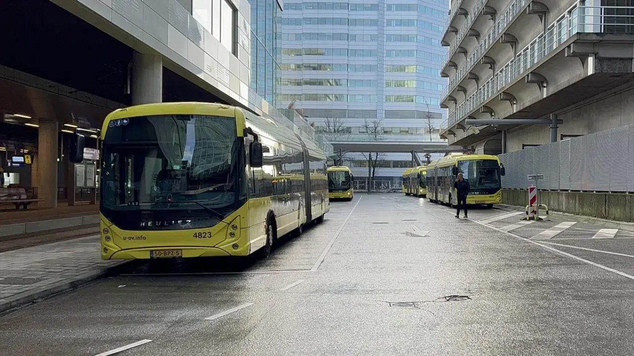 Ankara'da toplu taşıma O kişilere ücretsiz oldu! Mansur Yavaş sosyal abonman dönemini başlattı