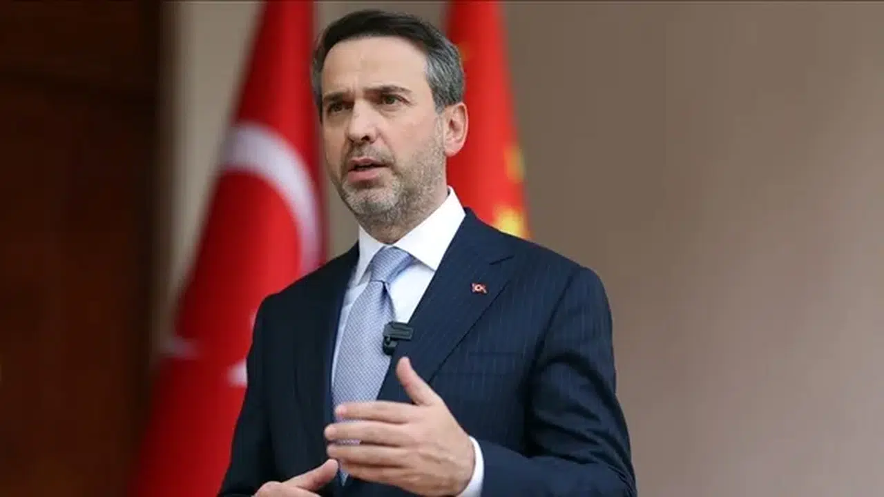 Bayraktar’dan net mesaj: Doğal gaz ve elektrikte zam yok!