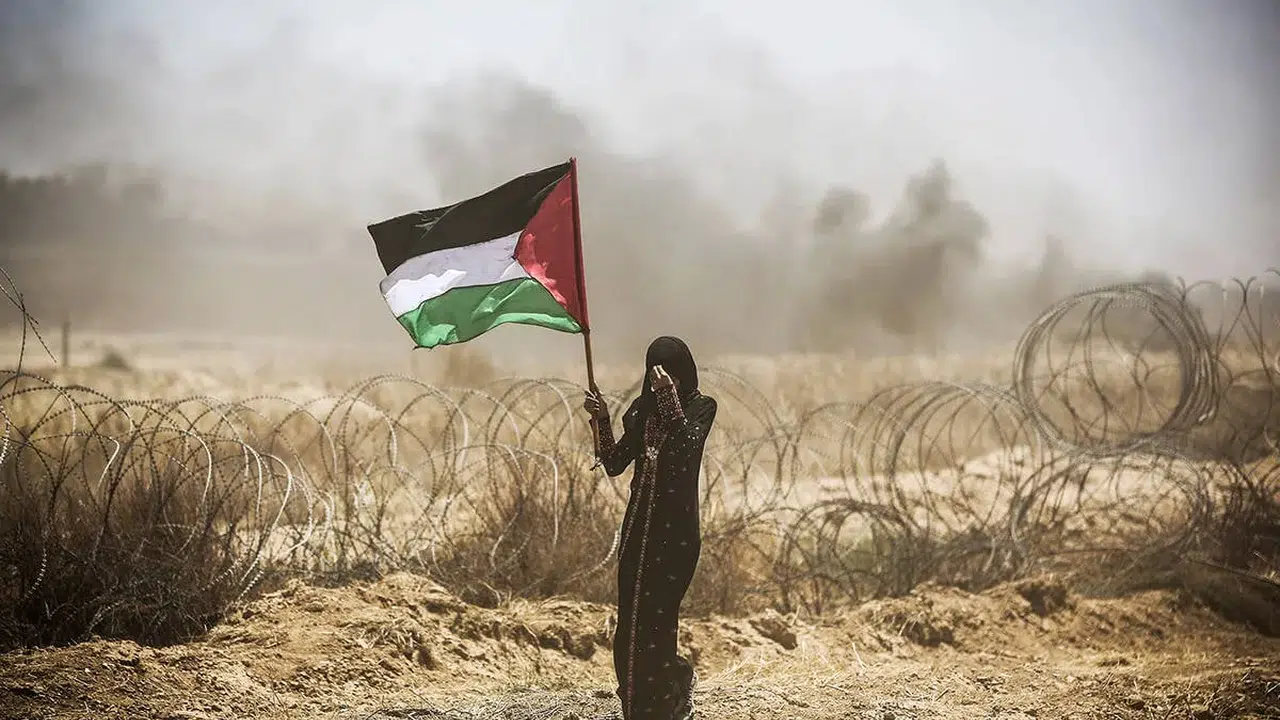 Duvarlar konuşuyor: Filistin’in direnişi Türkiye sokaklarında!