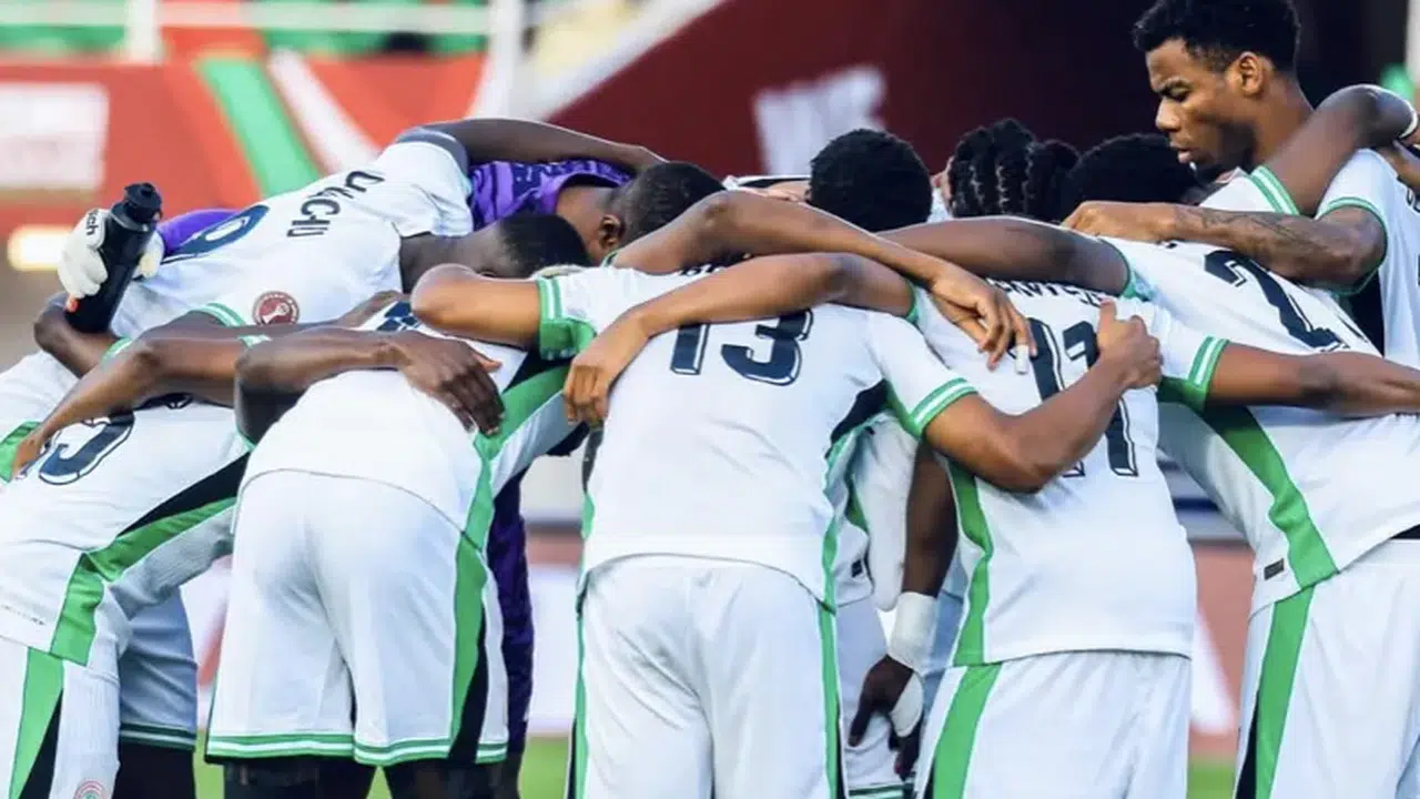 Marrakech gecesinde bileti kaptılar: Osimhen ülkesini sırtlıyor!