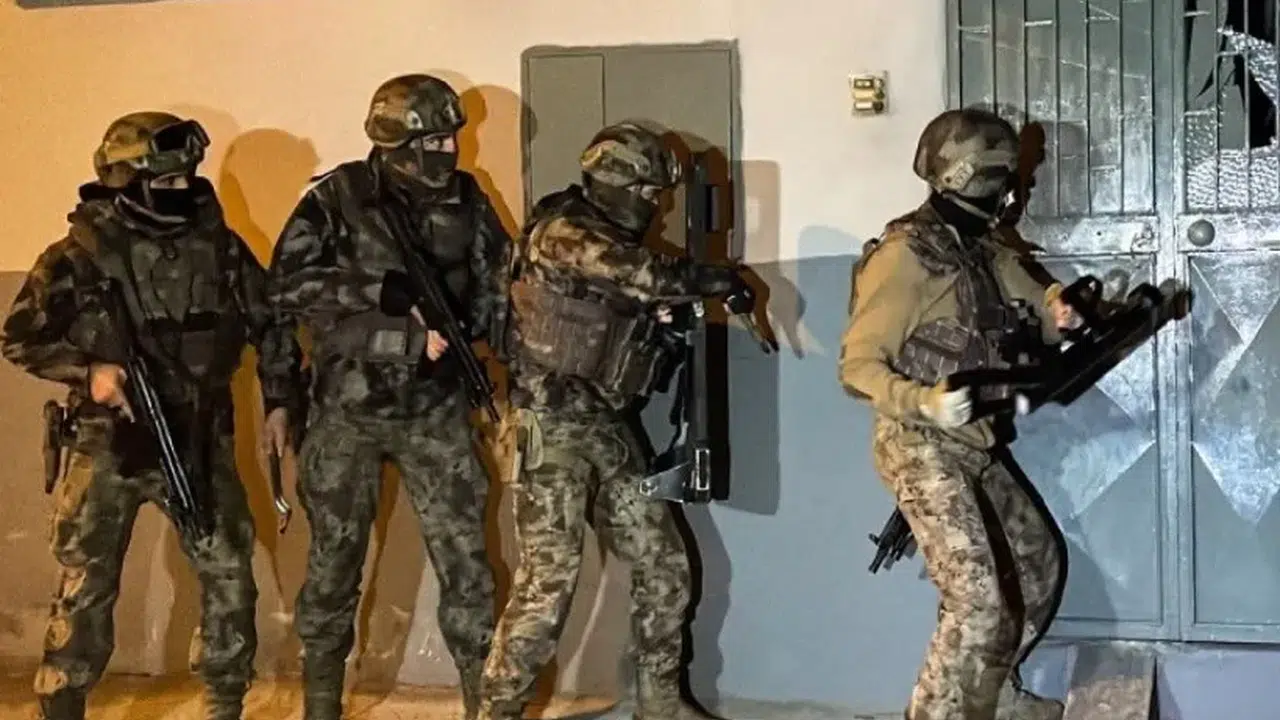 Bakan Yerlikaya açıkladı: 23 ilde uyuşturucu operasyonu, 521 şüpheli yakalandı