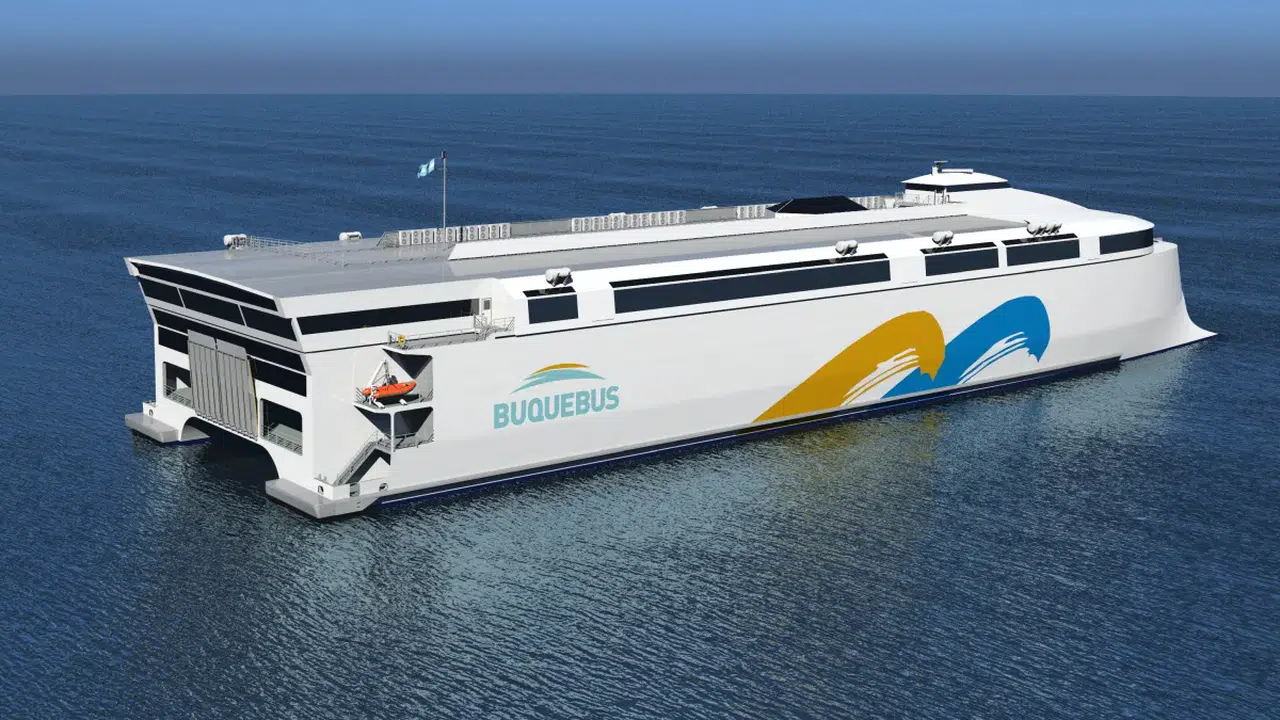 130 metrelik elektrikli dev ilk sınavında: En büyük elektirikli feribot test aşamasında