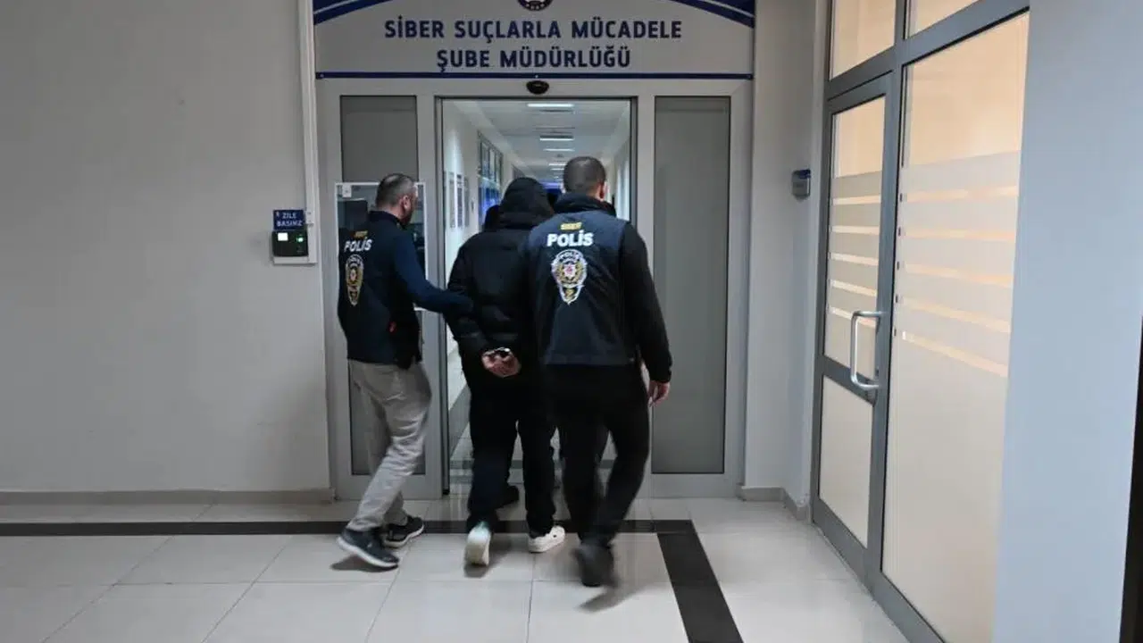 Siirt’te sahte araç ilanı dolandırıcılığı: 2 şüpheli tutuklandı