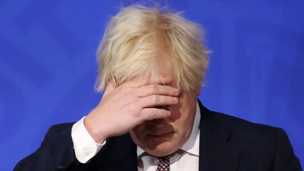 Gizli hatlar açığa çıktı: Çinli hackerlar İngiliz iktidarını takibe aldı